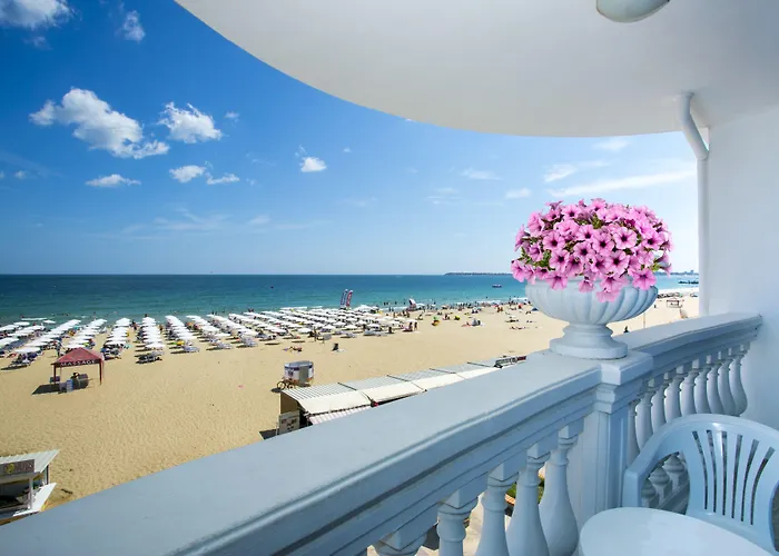 Hotel Chaika Sluneční pobřeží